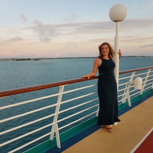 Meet your Posher, Tabi - Picture 4 of 4